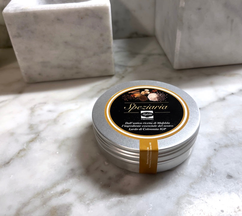 SPEZIARIA MAFALDA - Ingrediente essenziale del nostro Lardo di Colonnata IGP