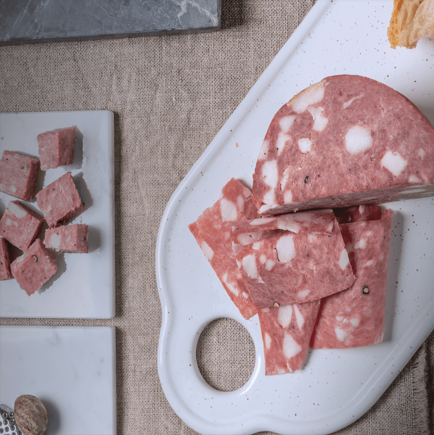 mortadella con lardo